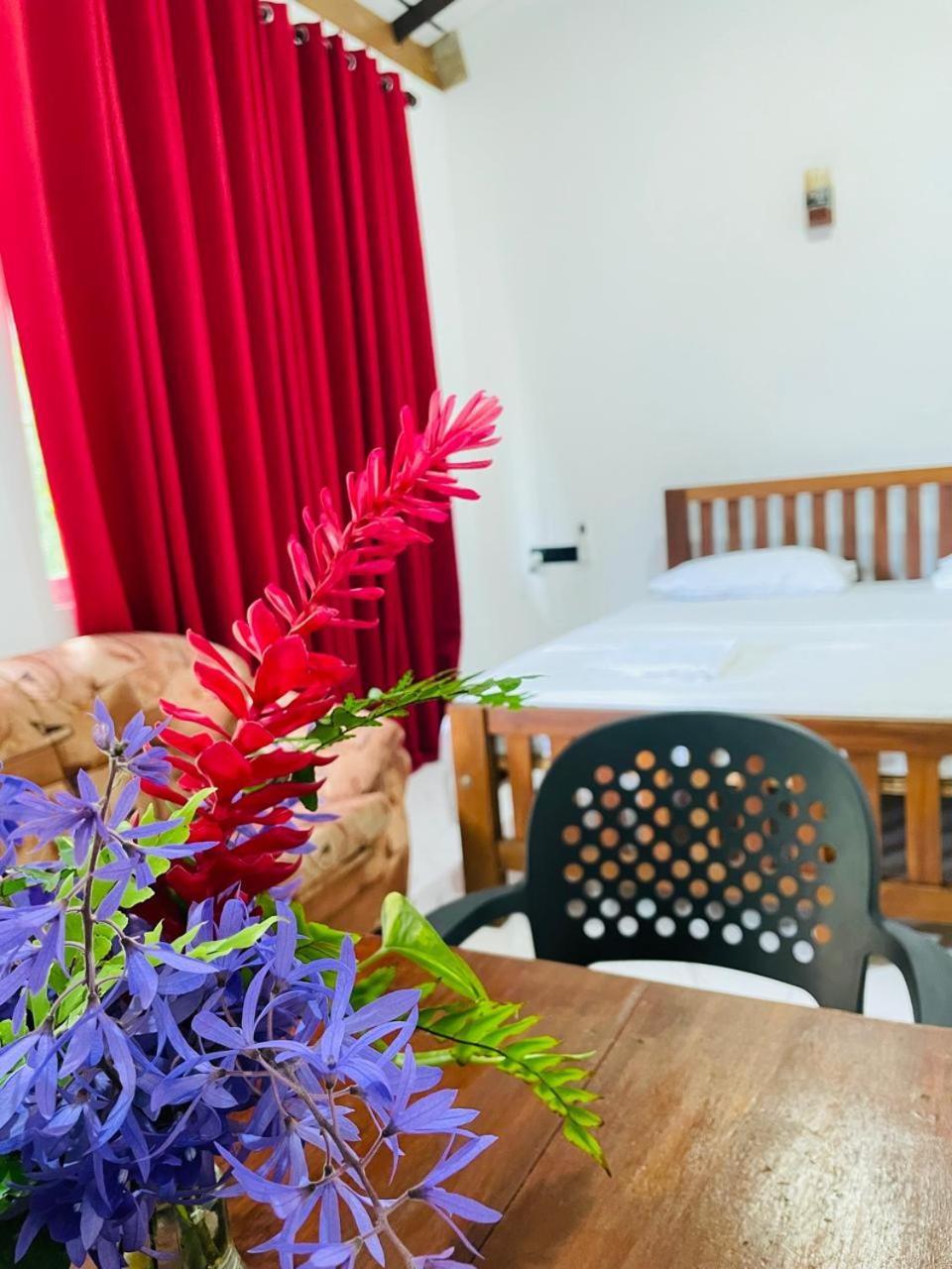 Chami'S Home Stay Mirissa Zewnętrze zdjęcie